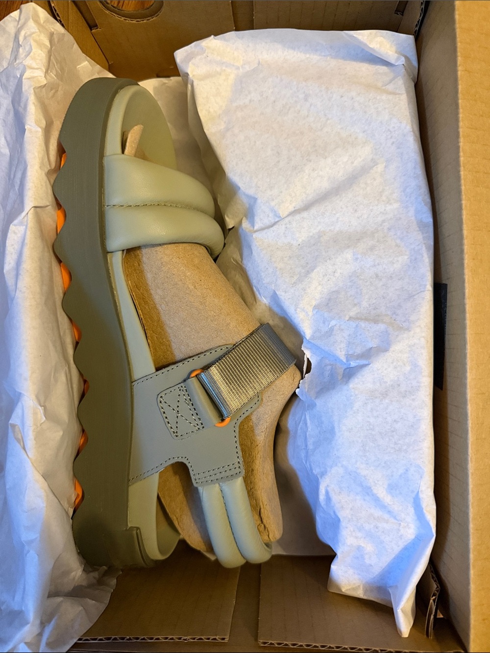 NWT Sorel Vibe sandals - Picture 3 of 10